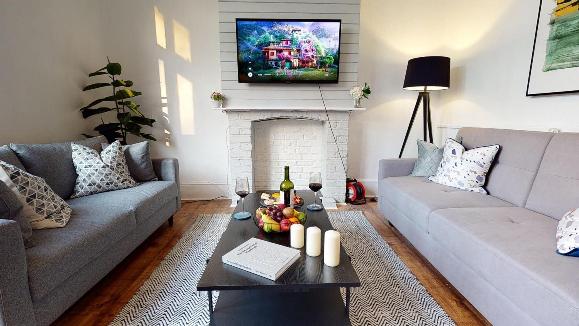 Apartment Dulwich Family-sized 3br Near King's Hospital Great For Business & Contractors